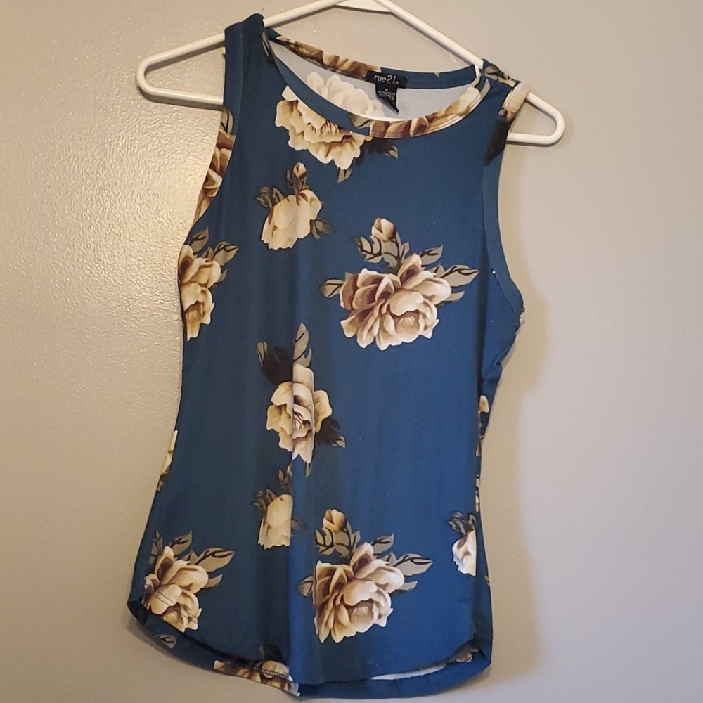 Rue 21 soft tank